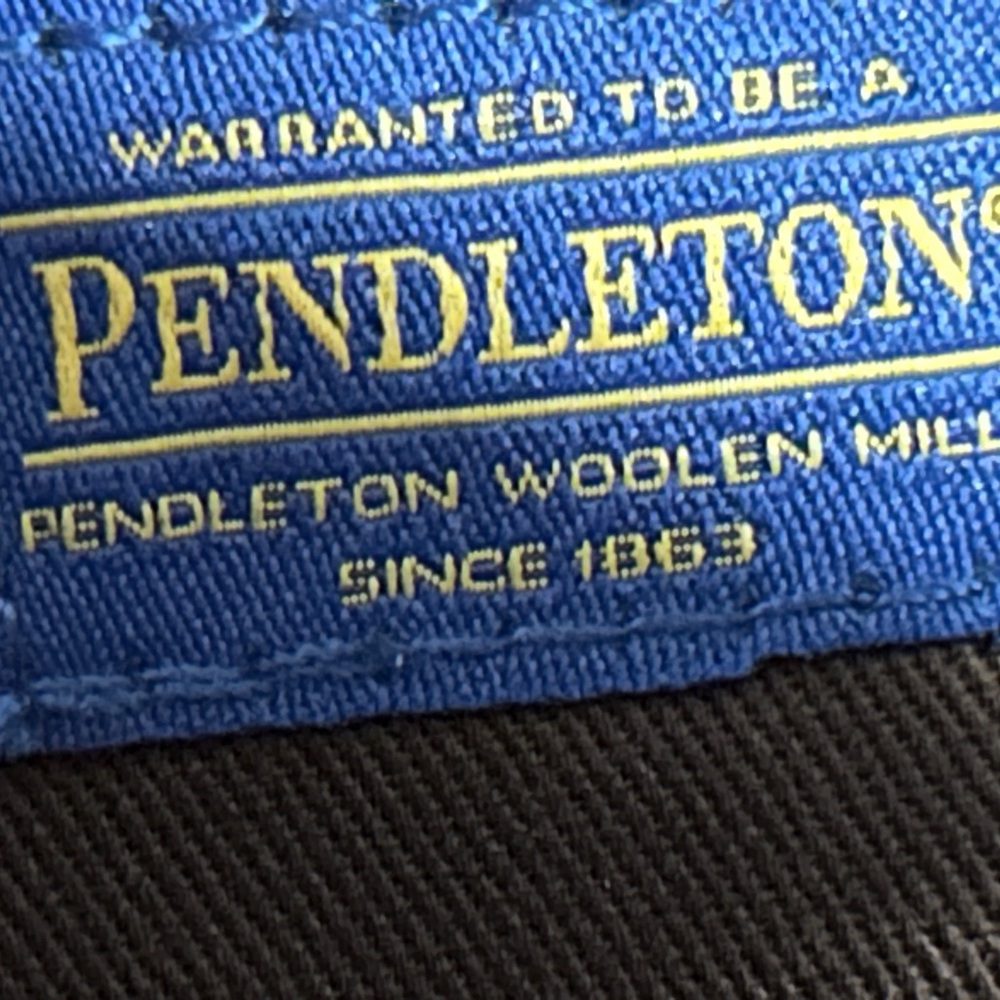 Pendleton Brown And Red Patterned Cowhide Leather… - image 6